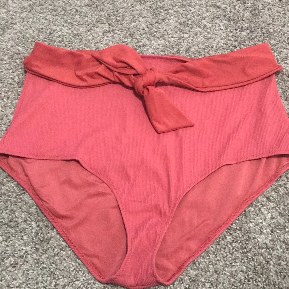 B1G1 🔥NWOT bikini bottoms